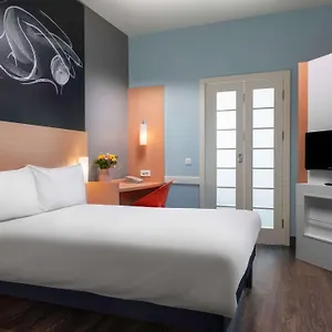 Otel Ibis Airport