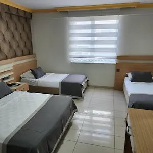 Konyaalti Guenduez 3*, Antalya Turcja